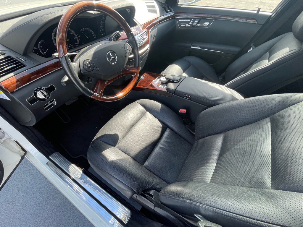 2010 Mercedes-Benz S-Class Image 59