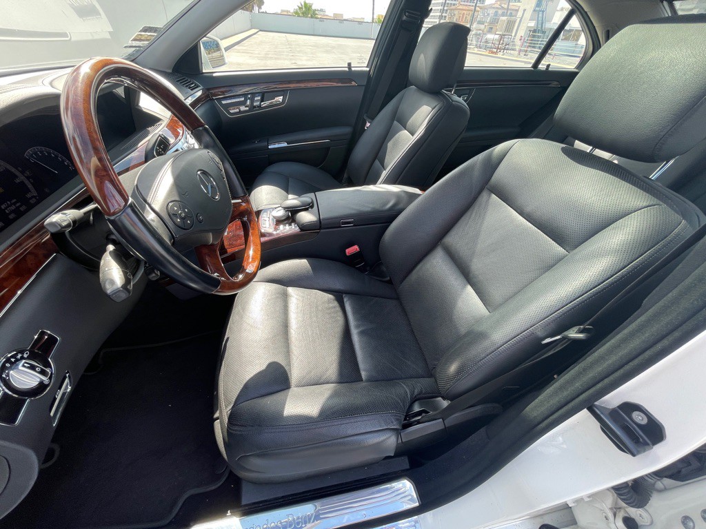 2010 Mercedes-Benz S-Class Image 60