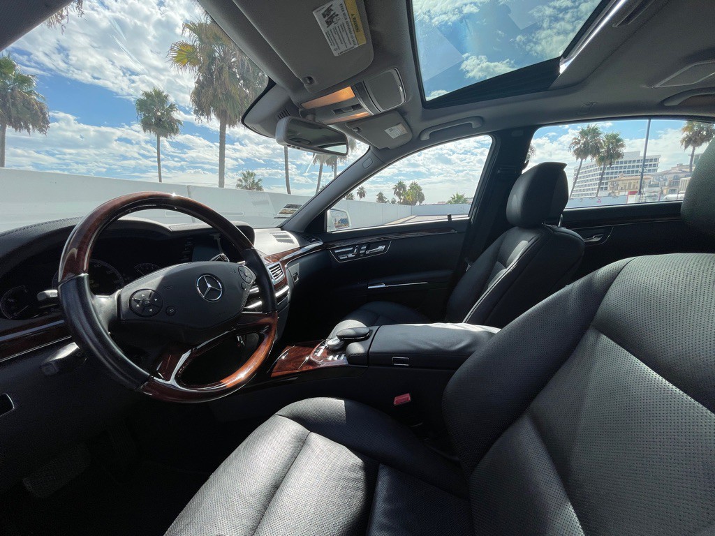 2010 Mercedes-Benz S-Class Image 69