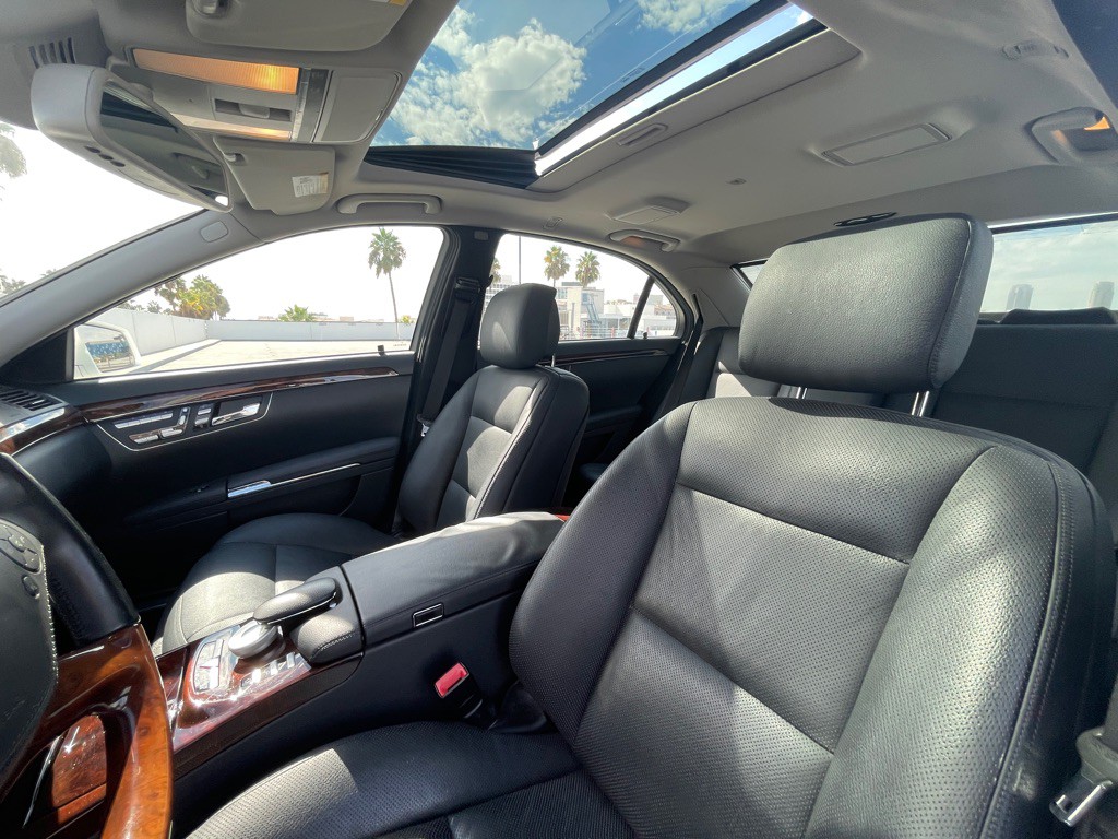 2010 Mercedes-Benz S-Class Image 70