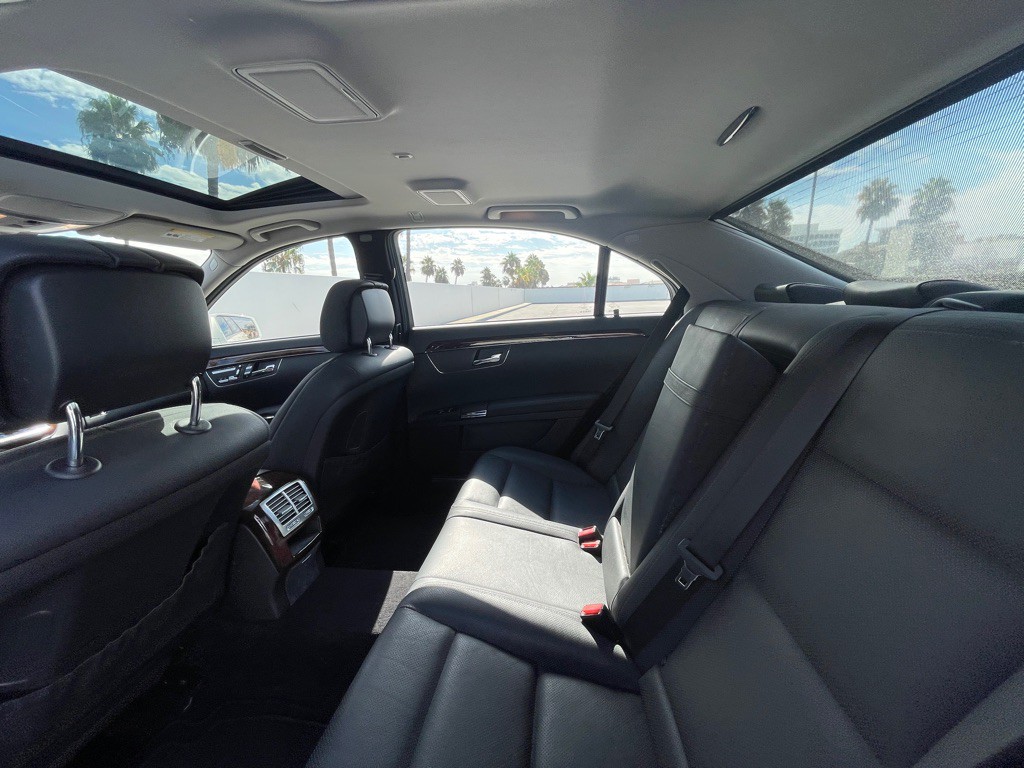 2010 Mercedes-Benz S-Class Image 87