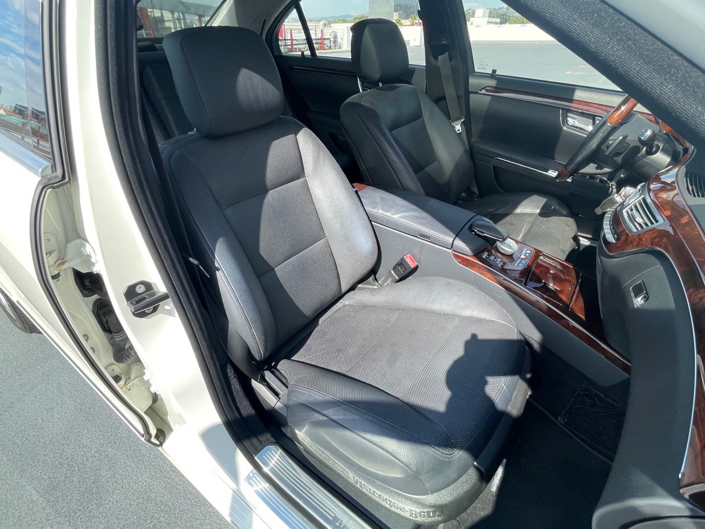 2010 Mercedes-Benz S-Class Image 103