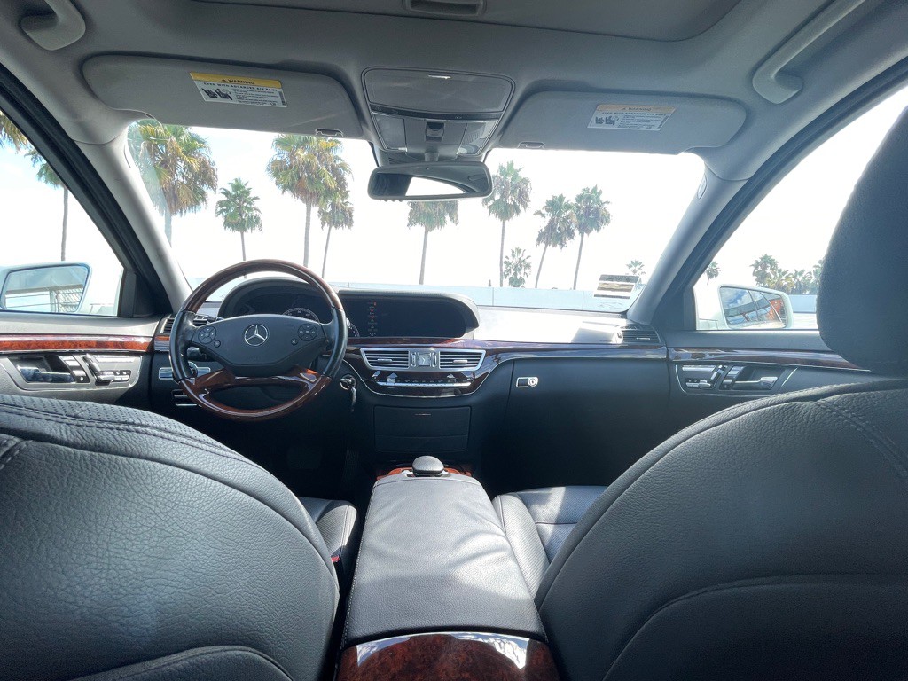 2010 Mercedes-Benz S-Class Image 108