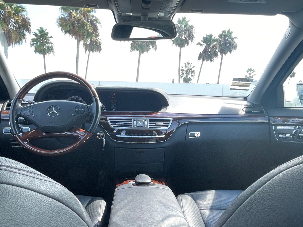 2010 Mercedes-Benz S-Class Image 109