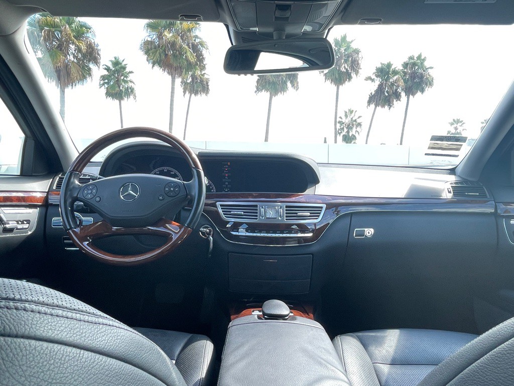 2010 Mercedes-Benz S-Class Image 113