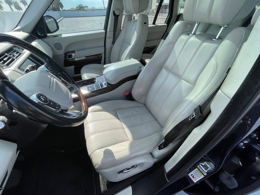 2016 Land Rover Range Rover Image 61