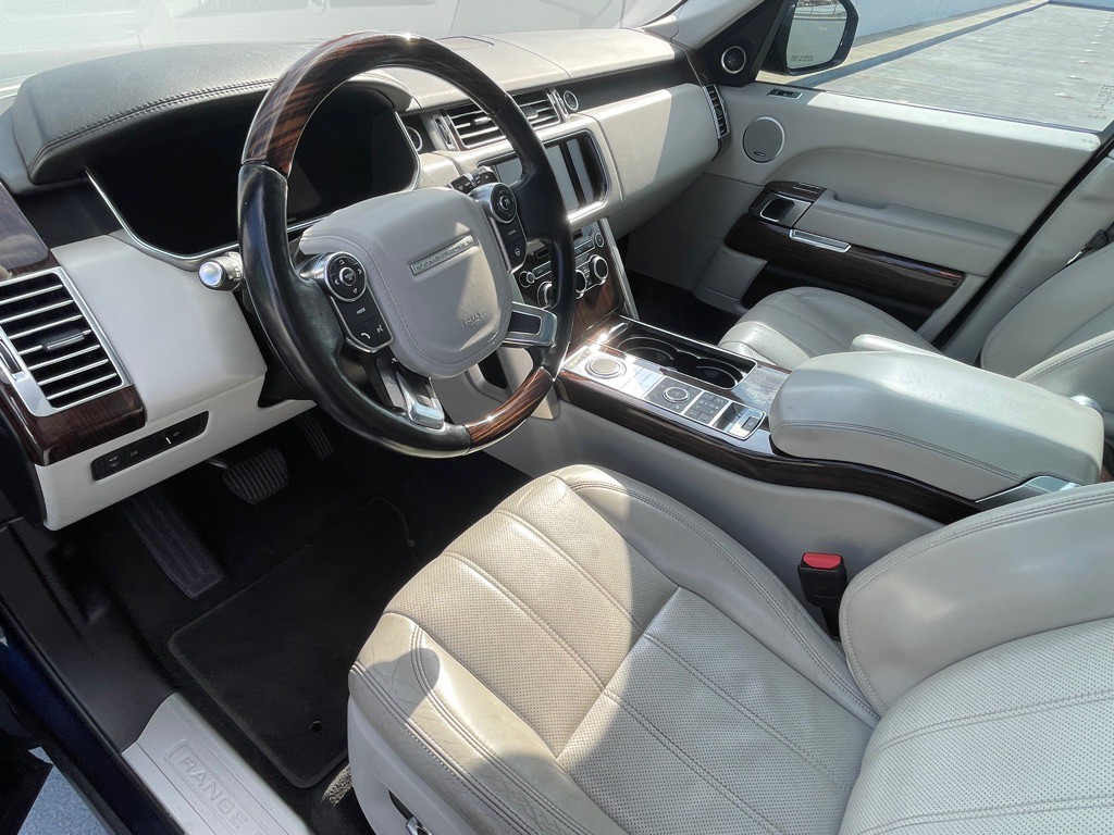 2016 Land Rover Range Rover Image 64