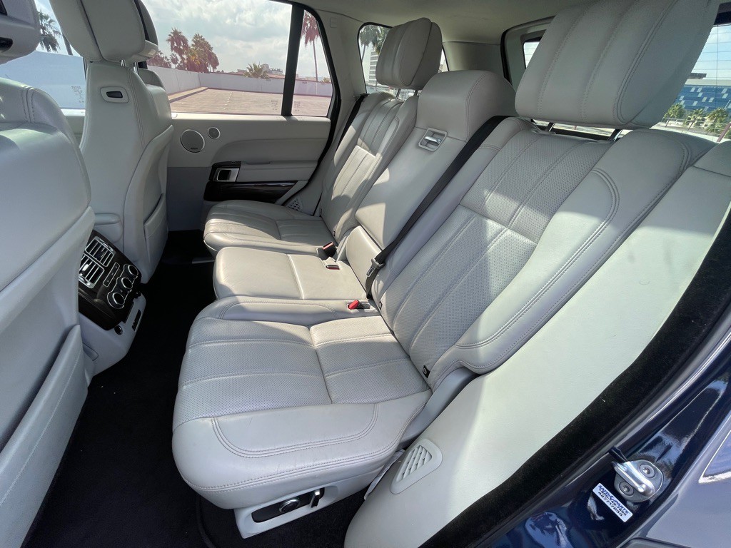 2016 Land Rover Range Rover Image 71