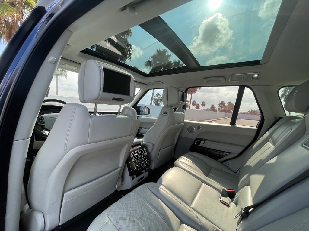2016 Land Rover Range Rover Image 75