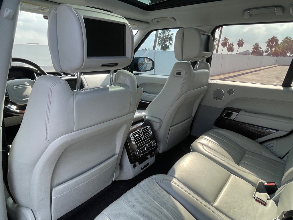 2016 Land Rover Range Rover Image 76