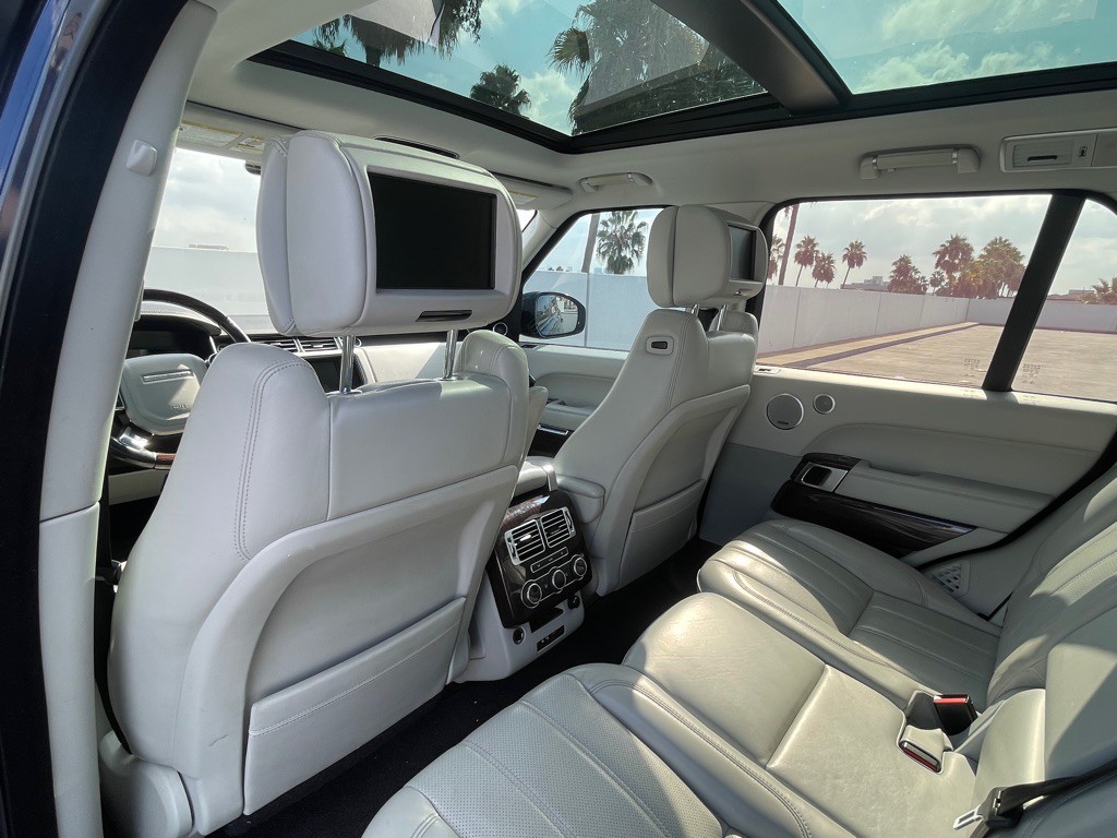 2016 Land Rover Range Rover Image 77