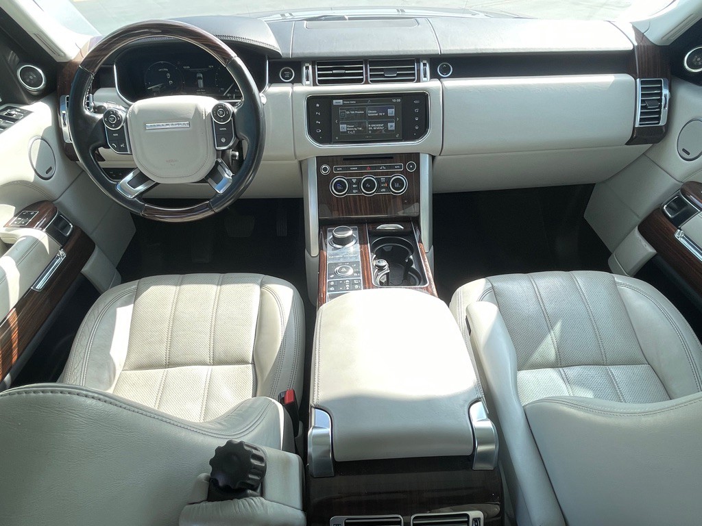 2016 Land Rover Range Rover Image 102