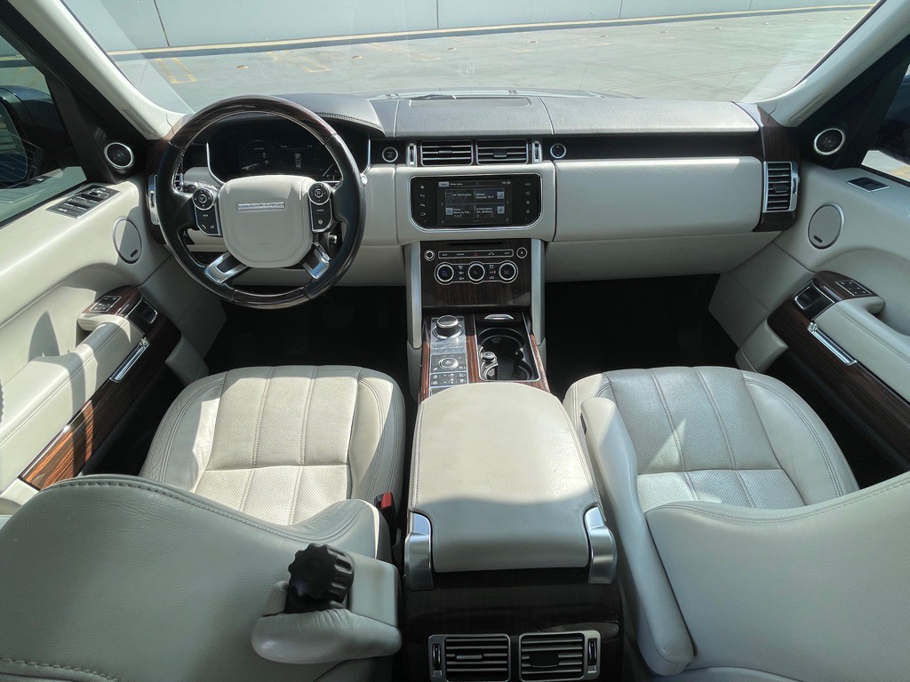 2016 Land Rover Range Rover Image 103