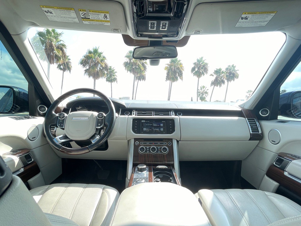 2016 Land Rover Range Rover Image 105
