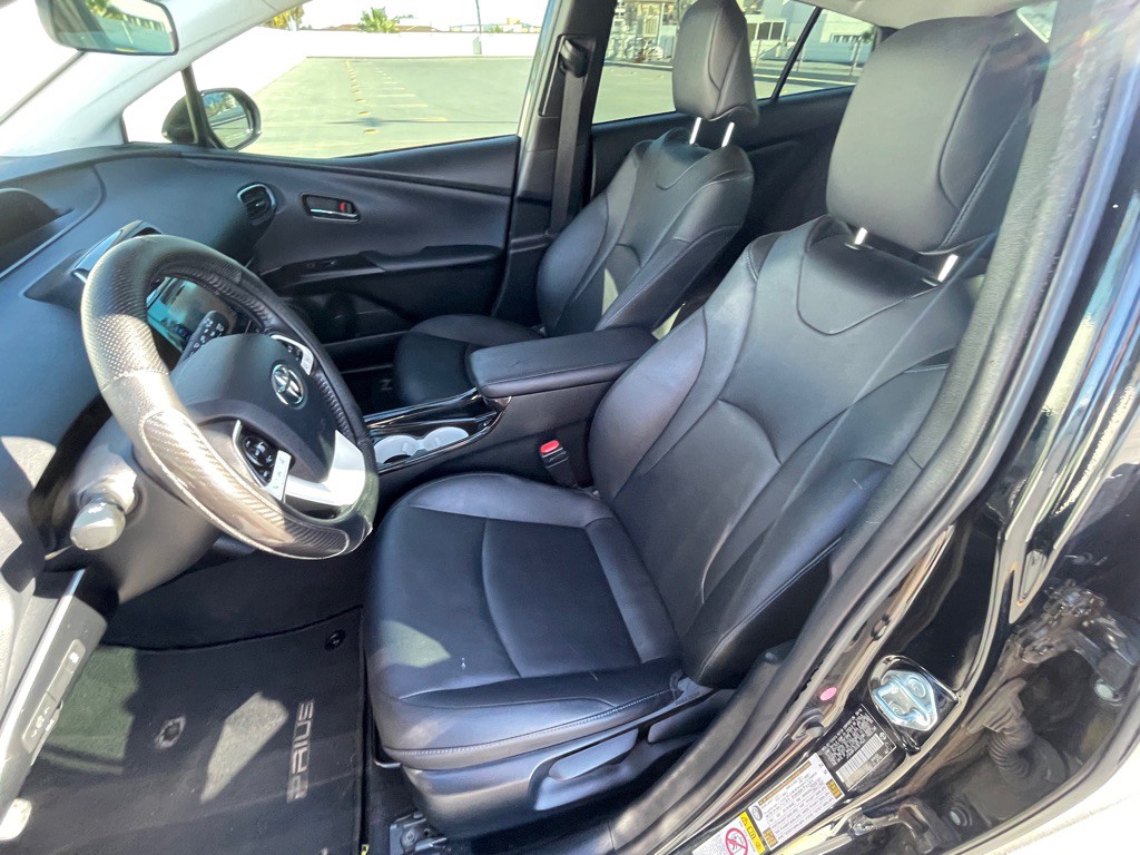 2016 Toyota Prius Image 5