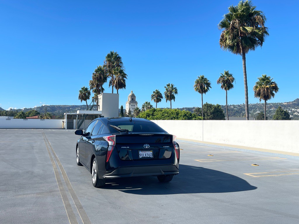 2016 Toyota Prius Image 8