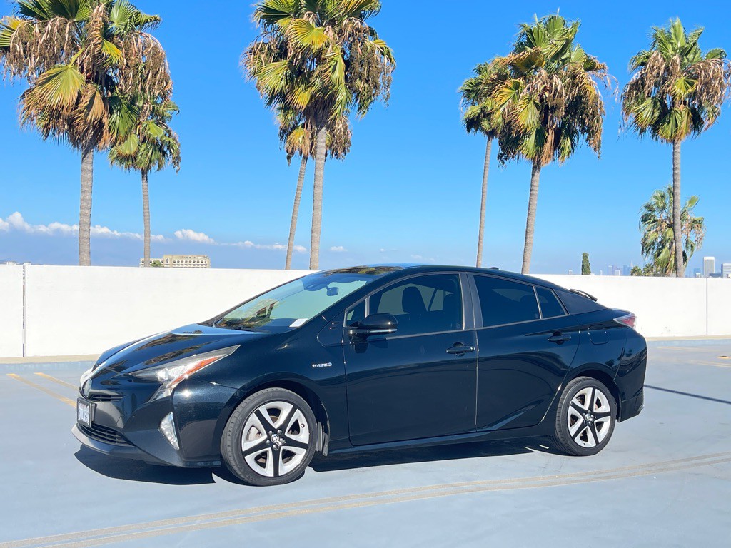 2016 Toyota Prius Image 19