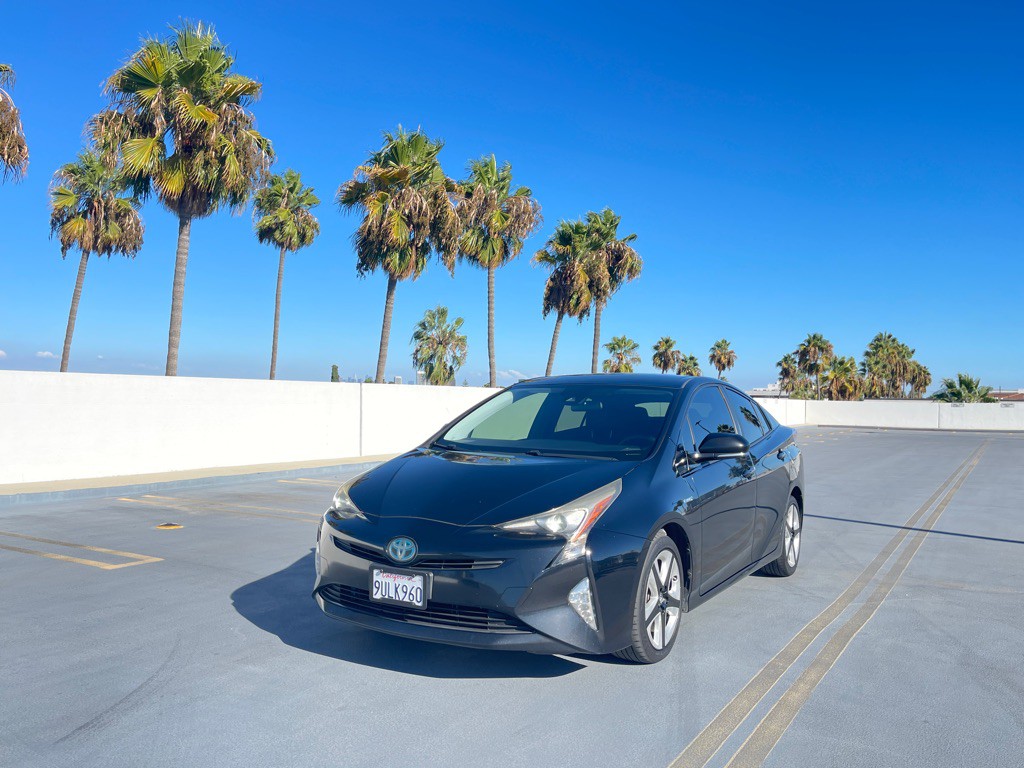 2016 Toyota Prius Image 21