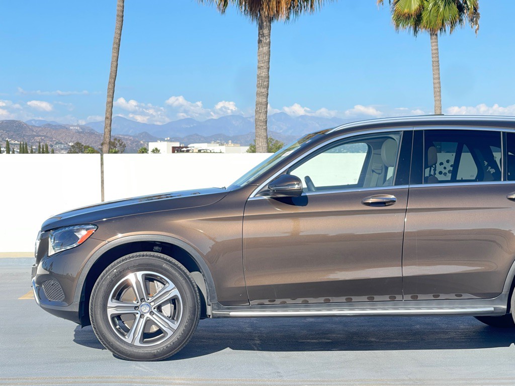 2016 Mercedes-Benz GLC-Class Image 7