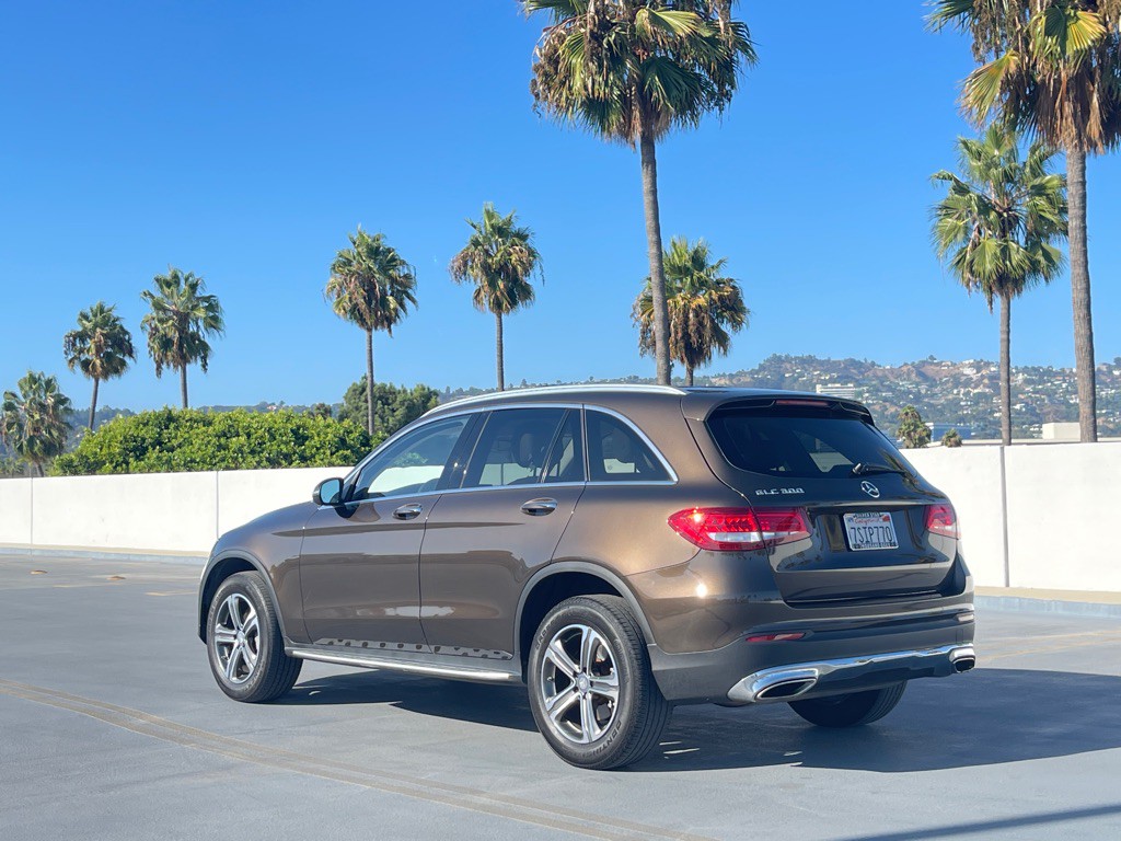2016 Mercedes-Benz GLC-Class Image 12
