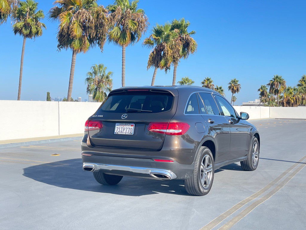2016 Mercedes-Benz GLC-Class Image 43