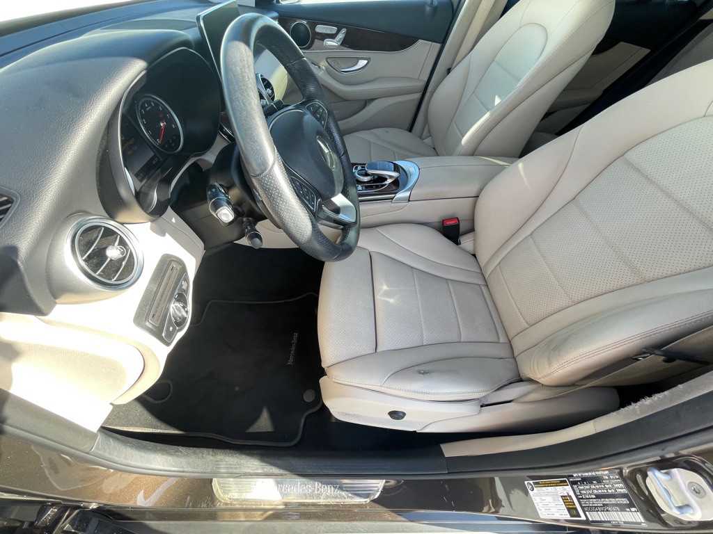 2016 Mercedes-Benz GLC-Class Image 56
