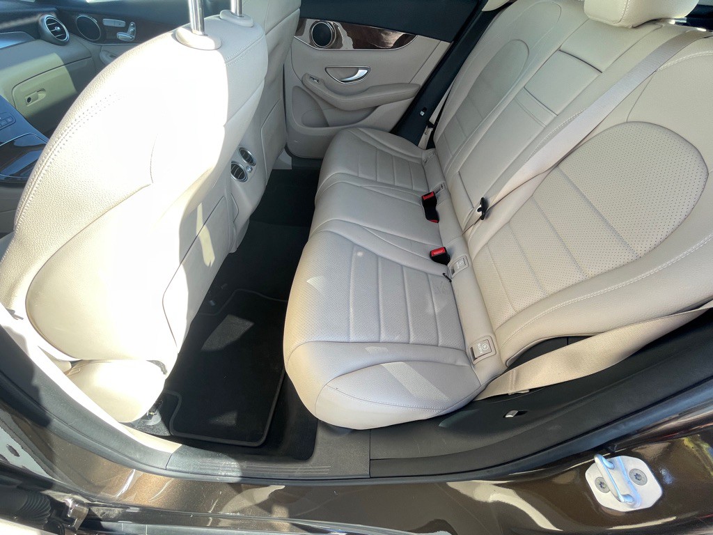 2016 Mercedes-Benz GLC-Class Image 64