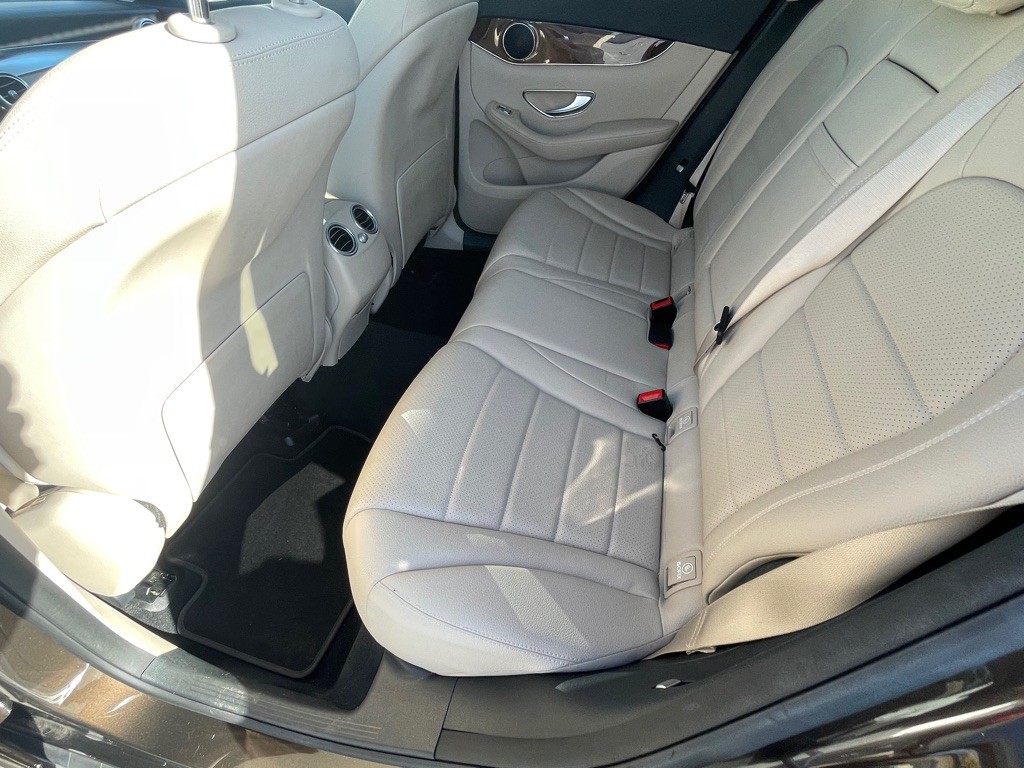 2016 Mercedes-Benz GLC-Class Image 71