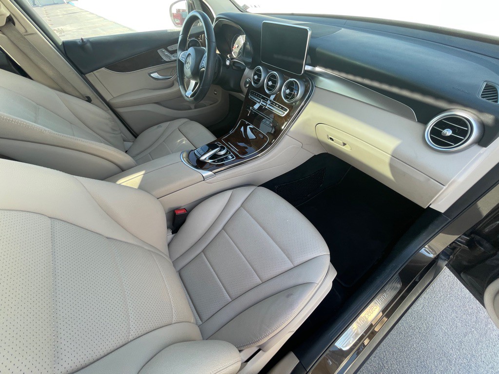 2016 Mercedes-Benz GLC-Class Image 86