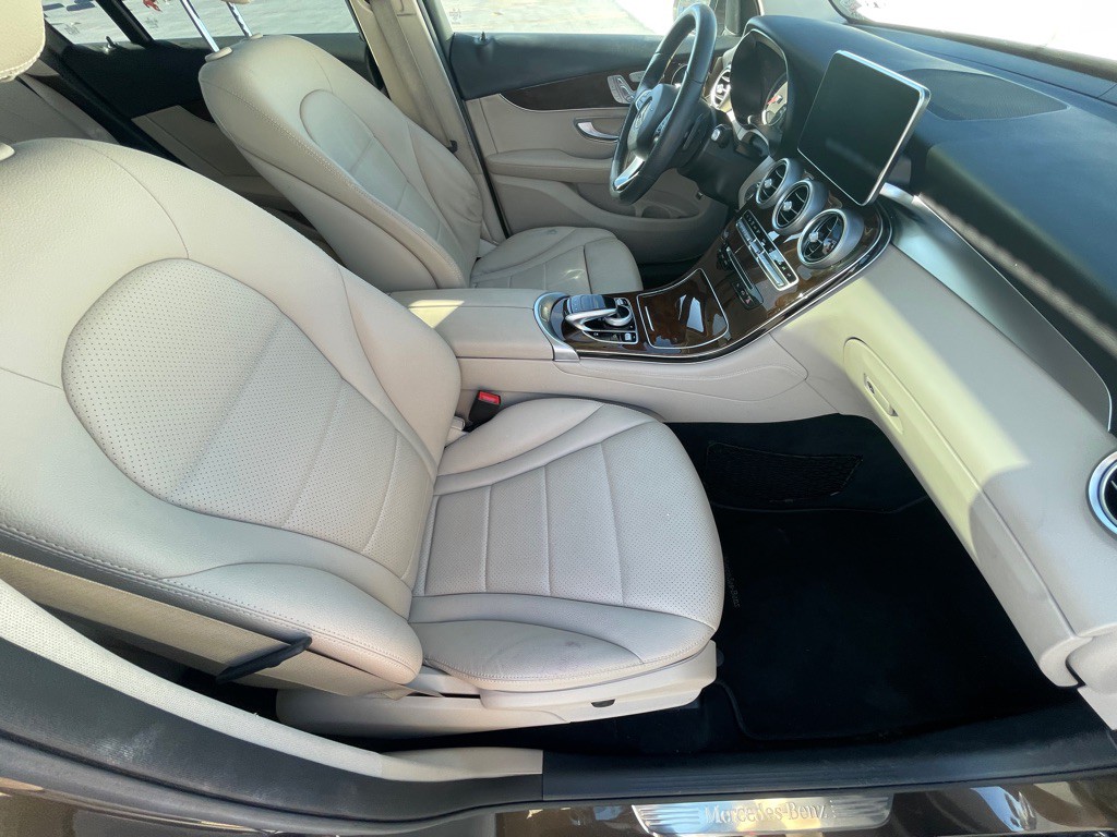 2016 Mercedes-Benz GLC-Class Image 95