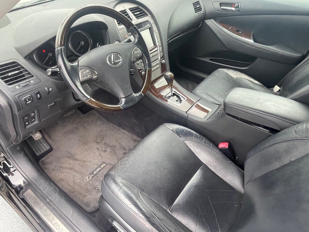 2011 Lexus ES Image 5