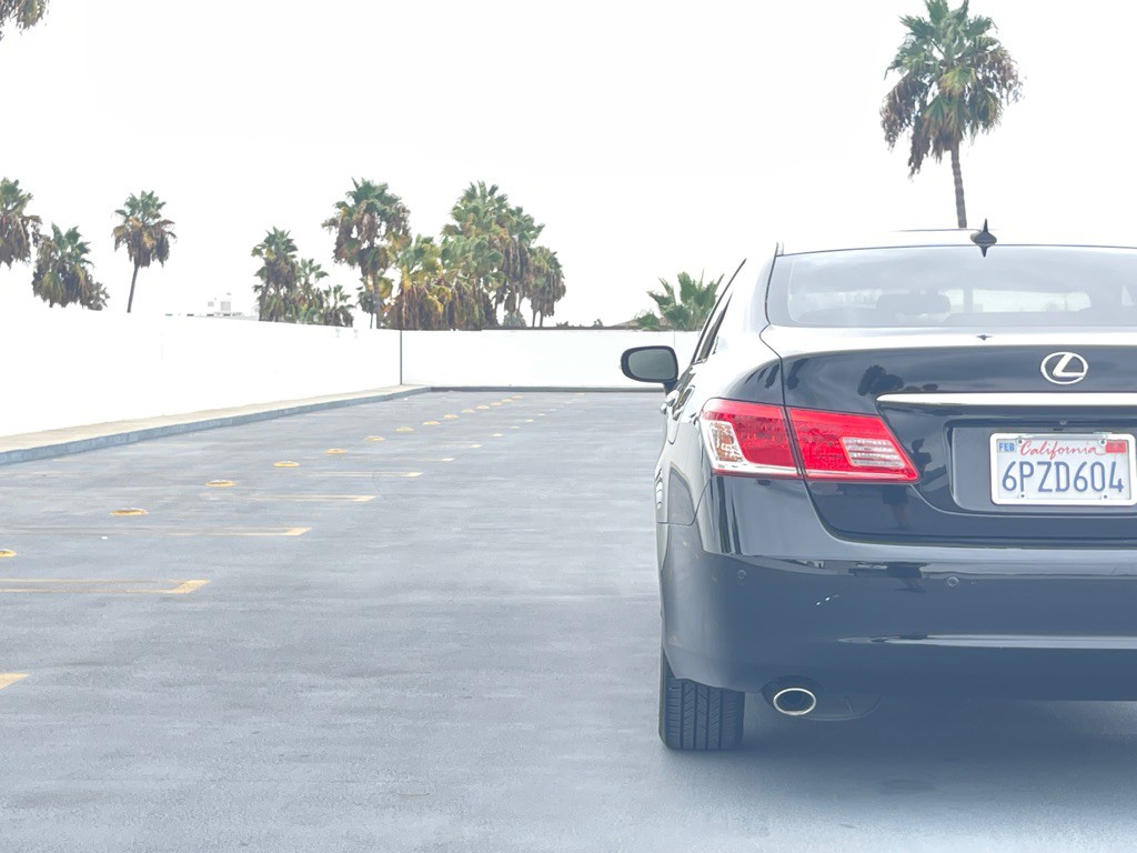 2011 Lexus ES Image 47