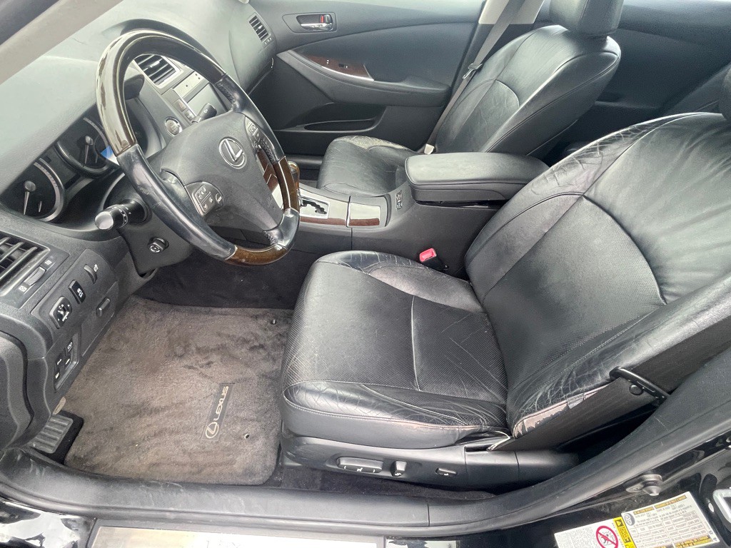 2011 Lexus ES Image 58
