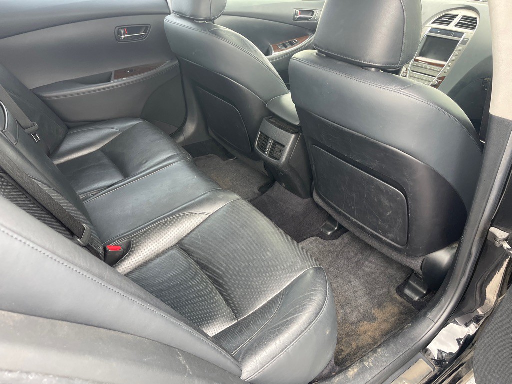 2011 Lexus ES Image 85