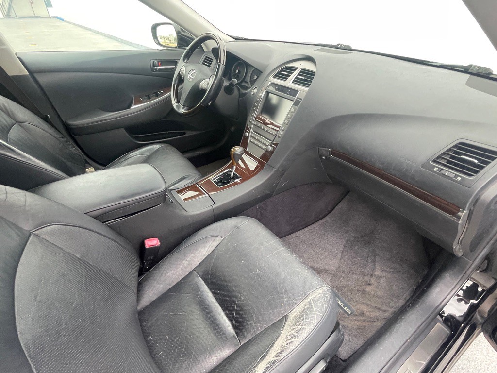2011 Lexus ES Image 89