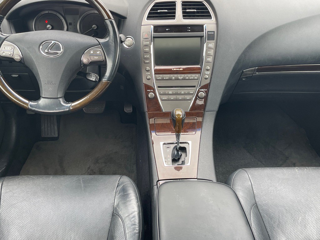 2011 Lexus ES Image 99