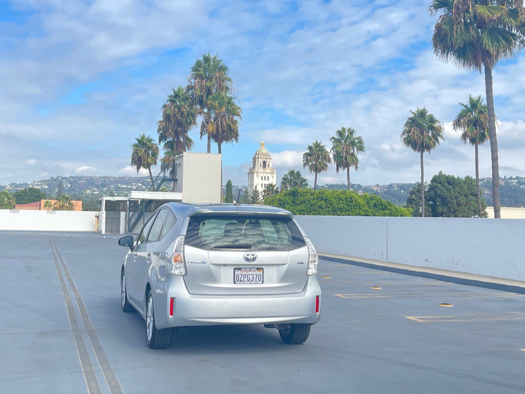 2013 Toyota Prius Image 9