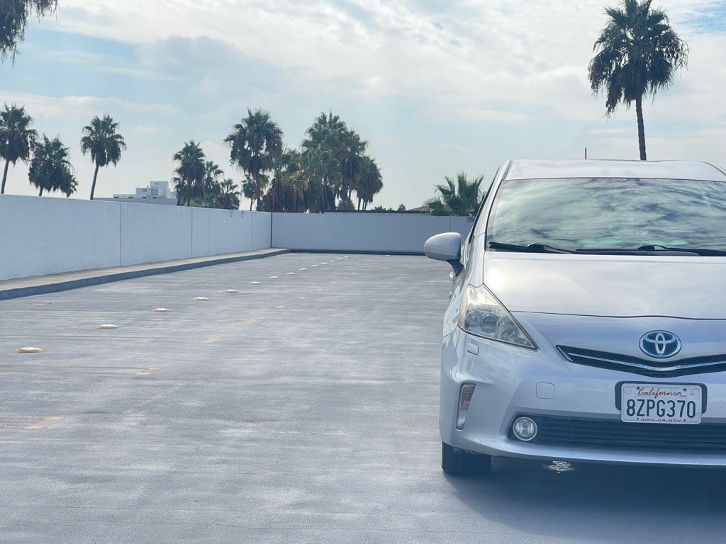 2013 Toyota Prius Image 26
