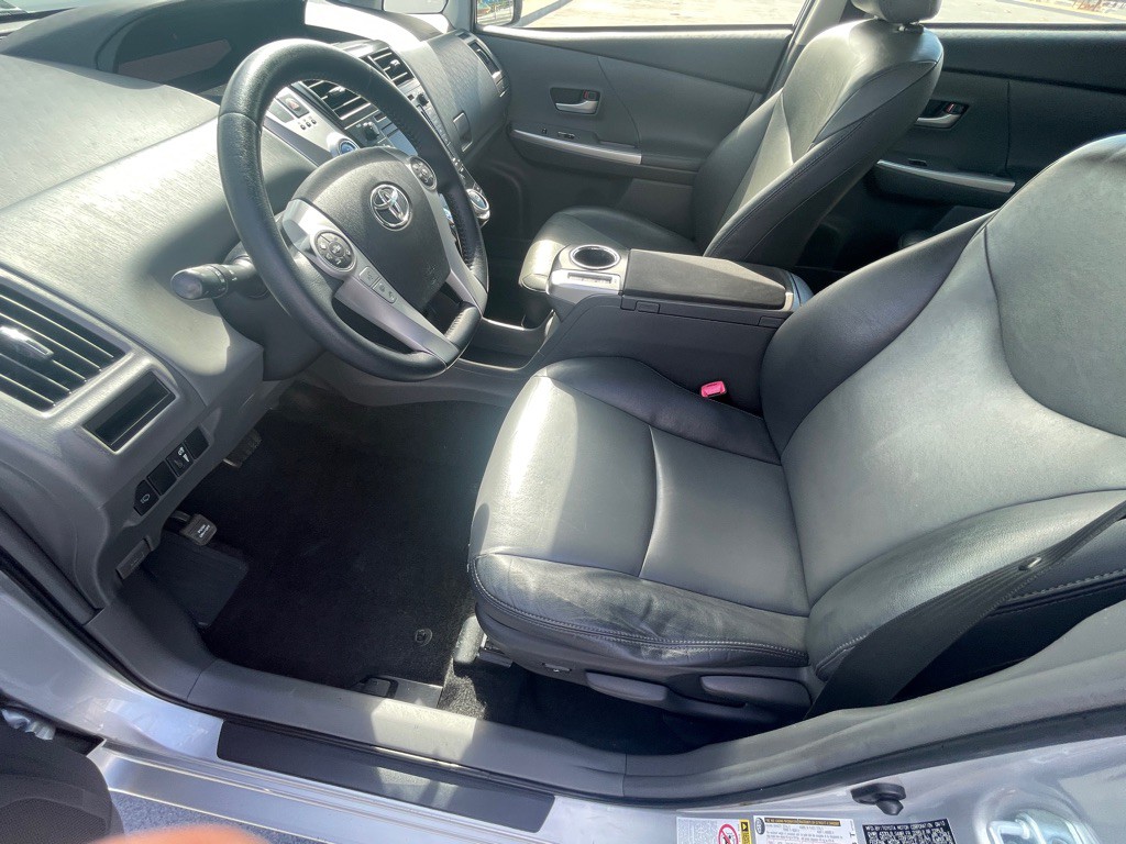 2013 Toyota Prius Image 54