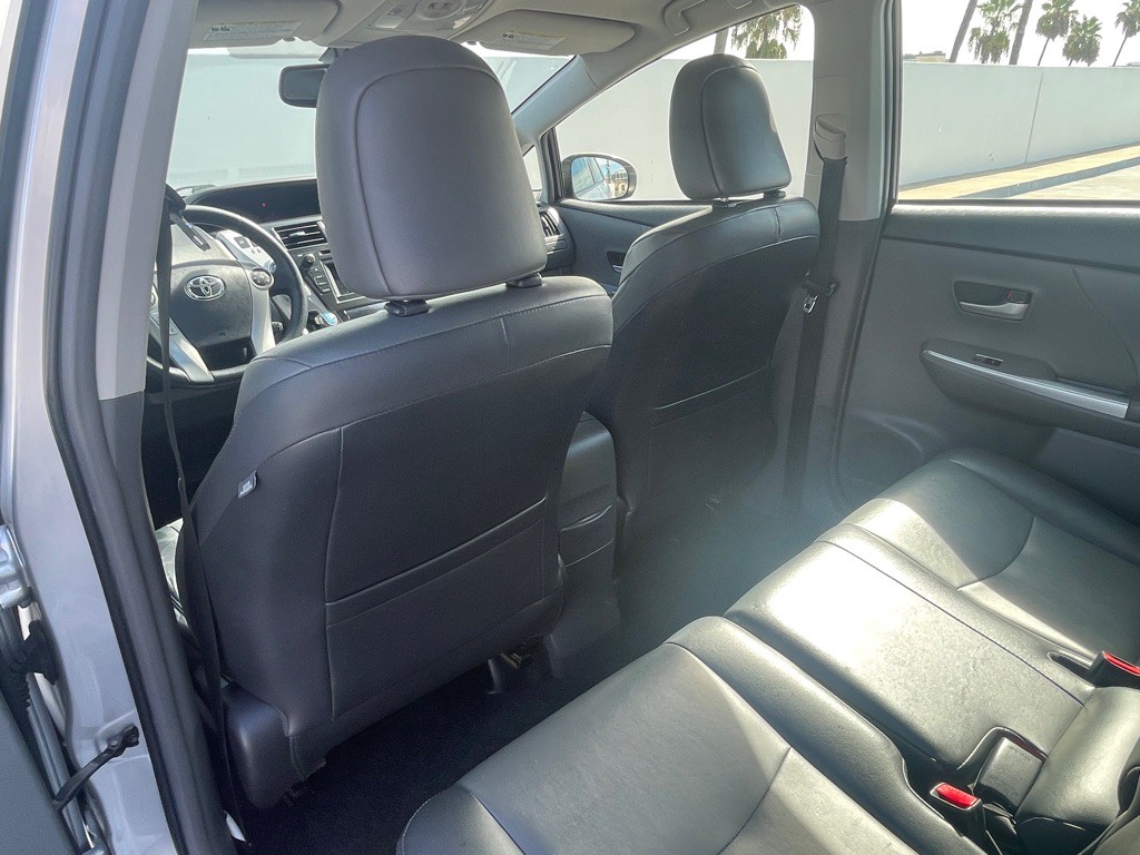 2013 Toyota Prius Image 78