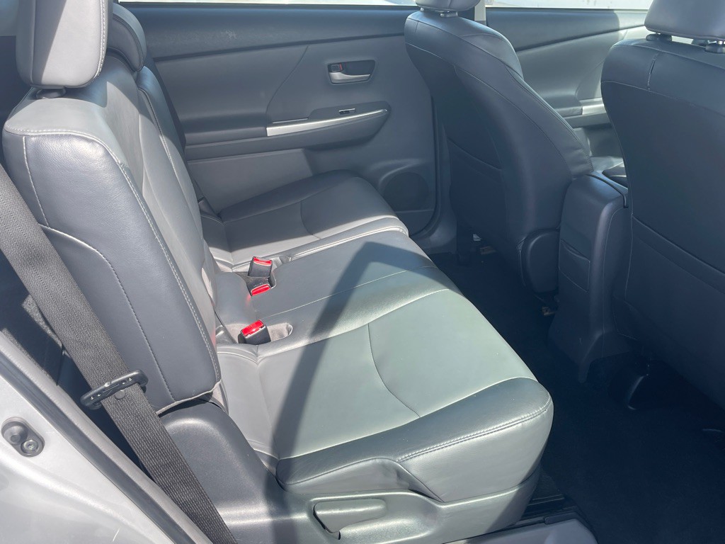 2013 Toyota Prius Image 81