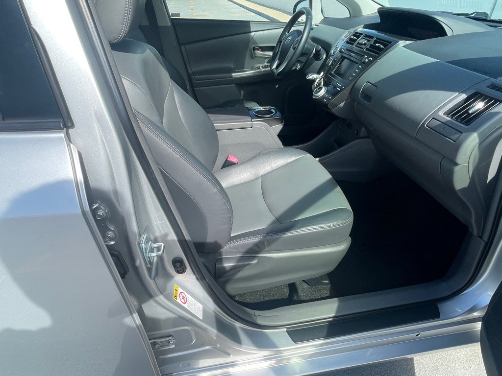 2013 Toyota Prius Image 92