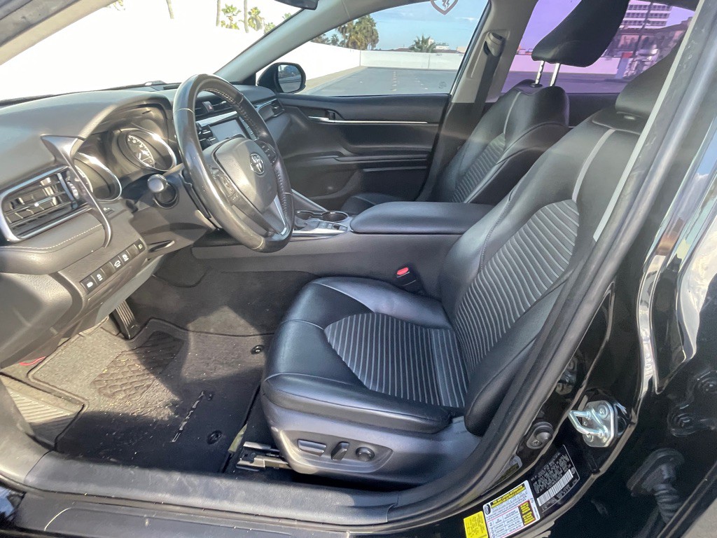 2020 Toyota Camry Image 100