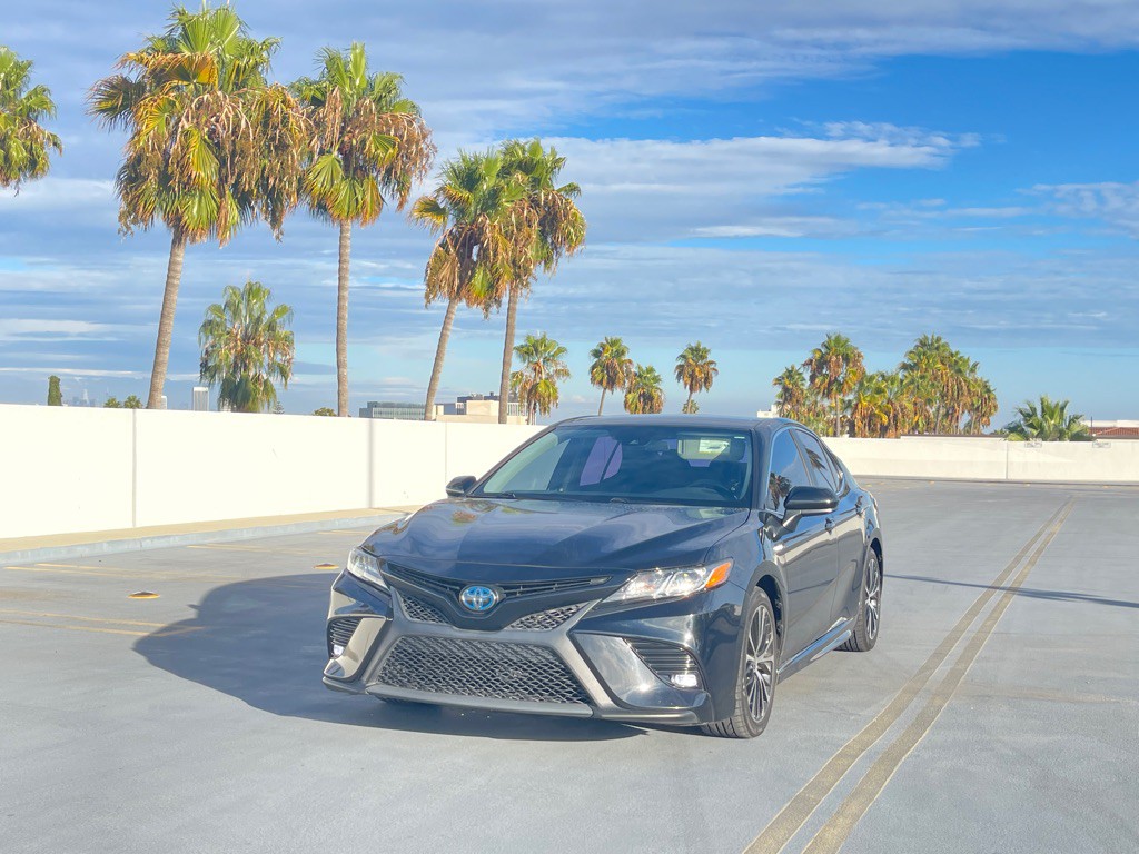 2020 Toyota Camry Image 35