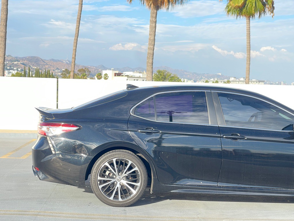 2020 Toyota Camry Image 44