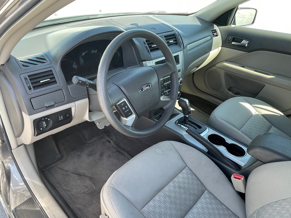 2010 Ford Fusion Image 5