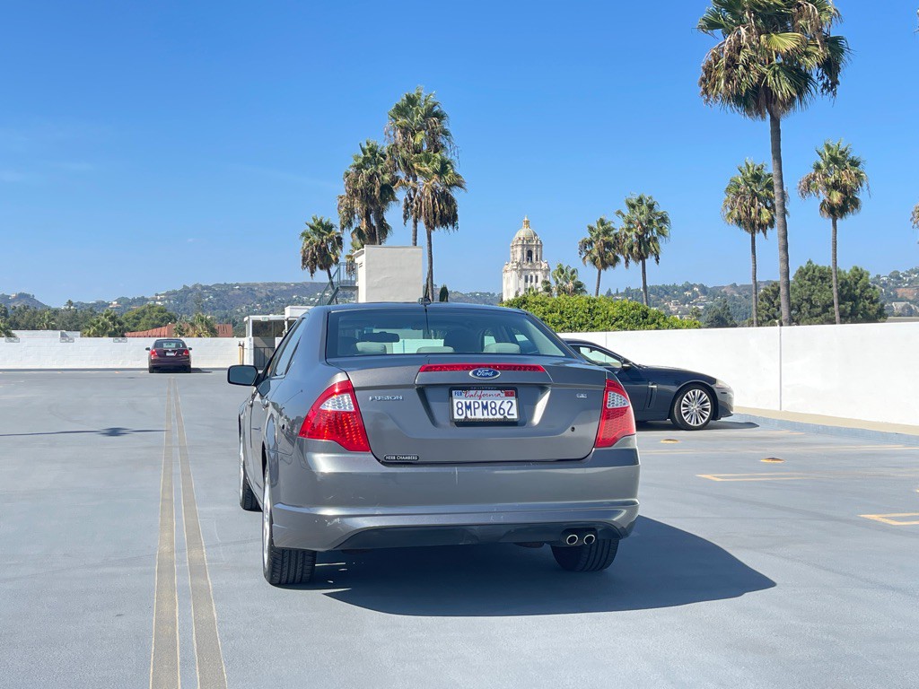 2010 Ford Fusion Image 8