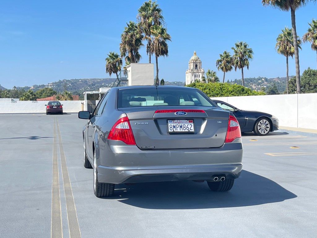 2010 Ford Fusion Image 9