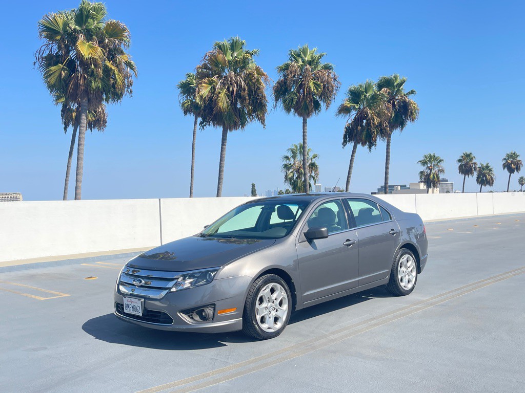 2010 Ford Fusion Image 21