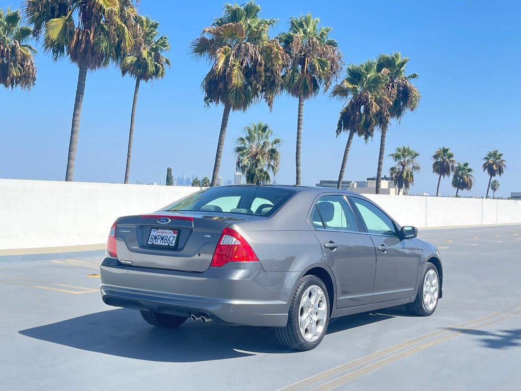 2010 Ford Fusion Image 42